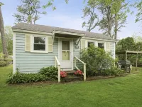 Cozy Cottage in Eastham near National Seashore Hotels in Eastham