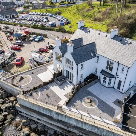 Tradition meets luxury with magnificent sea views
