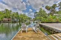 Waterfront Kings Bay, Swim in Springs off the boat dock - Kayaks incl. - Boutique