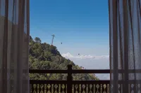 Chandragiri Hills Resort Kathmandu-Luxury in the Clouds - Vuoristonäköala