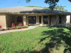 The perfect home base for exploring Florida! 3BR, 2BA executive home with Pool