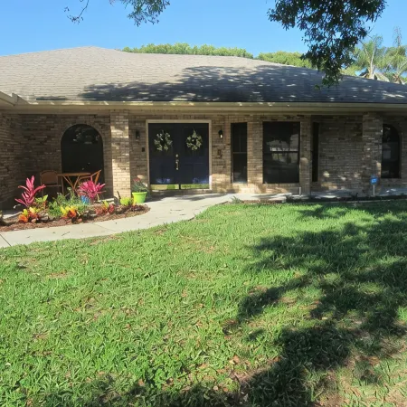 The perfect home base for exploring Florida! 3BR, 2BA executive home with Pool