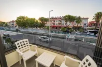 Channel Suites - Apartments