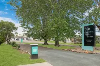 Hive Hotel, Moruya - 3-Star