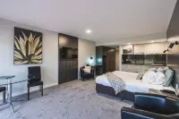 Yarrawonga Mulwala Golf Club Resort - balcony
