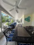 Island Living, Within Walking Distance To Beach Restaurants Shops Parks Marina - 4-Star