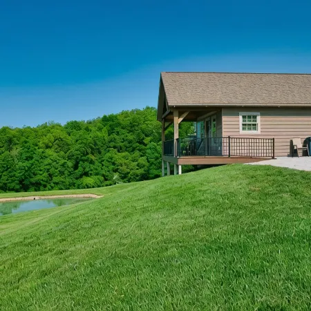 Willow Cottage at Hillside Hideaways-1BR/1BA-Private Getaway in Amish Country