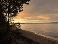 4 Seasons Superior Beach House - 4-Star