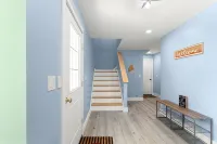 Tides' Reach - Private Waterfront King Beds