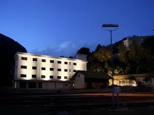 FerroHotel