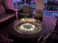 Pristine Luxury Heated Pool Home on the Golf Course 렐리 호텔