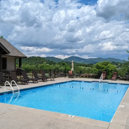 Townsend Peaceful Side Smoky Mountains Near Cades Cove Hip Vintage Condo