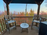 Ski In / Ski Out Treetops Home with Outdoor Private Spa