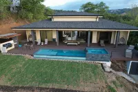 Escape to Serenity: Stunning Ocean View Retreat -- All Inclusive Available - ヴィラ