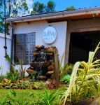Tulivu Suites - bar