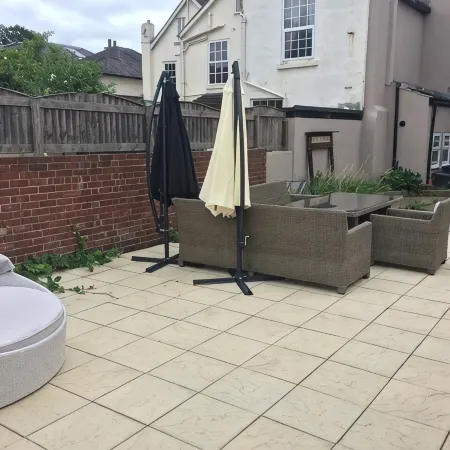 Regent Serviced Suites