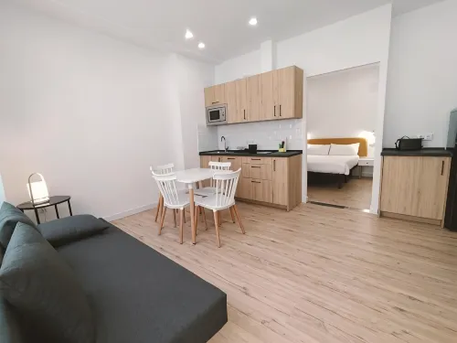 Apartamentos la Brava by Gaiarooms - Apartments