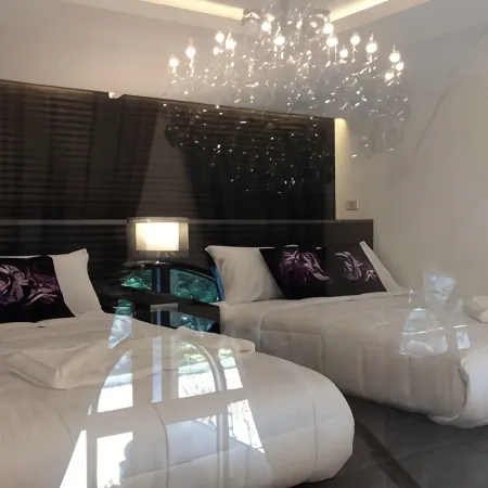 Flamingo Villa