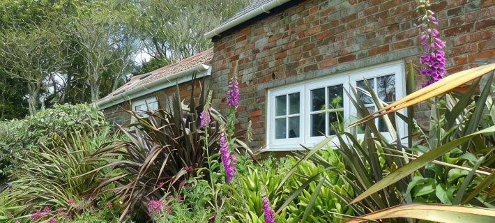 Idyllic rural retreat - Generous ferry discounts available Hoteles en Ventnor