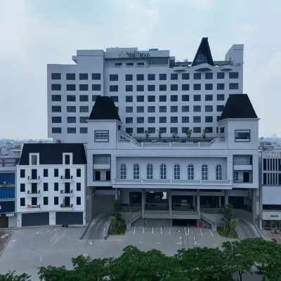Grand Travello Bekasi 普洛格邦客运站附近的飯店