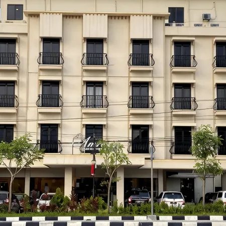 The Amrani Syariah Hotel