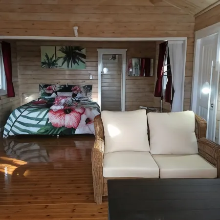 Red Hibiscus Villas