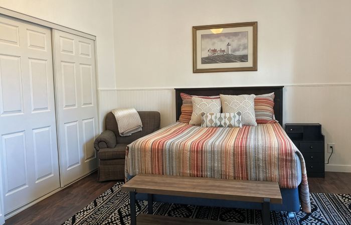 Relax at Mindy’s Country Cottage