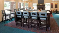 MainStay Suites Appleton Airport - Fox River Mall Area - parking