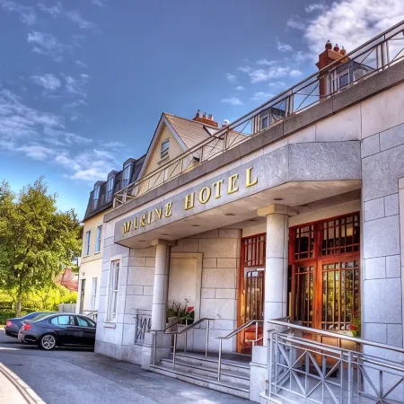 Marine Hotel