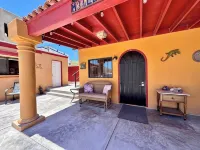 Charming 1-BR house, Bahía la Choya, Starlink WiFi, AC, roof deck, dog friendly