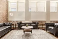 Spacious Downtown Indianapolis Luxury 1Br Full Kitchen - Condos