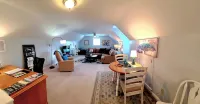 King Apartment -2 miles to I-81 - 3-Star
