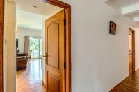 4U Resort - Resorts