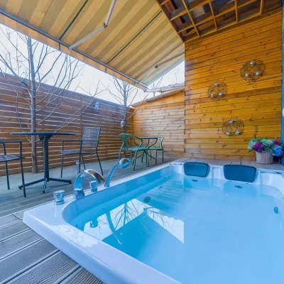 Pocheon Hwajeokyeon Pension Hotel dekat Rumah Sakit Cheorwon