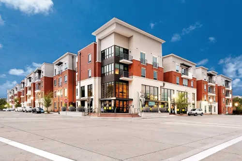 Landing Apartments Downtown Arlington - Kondo