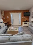 Kitty Hawk Corner Cottage 2 Blocks from the Beach! Pet Friendly! - 3-Star