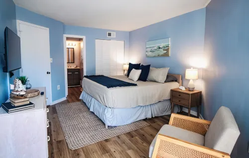 Laid back ocean front condo with tons of extras! All fall dates on sale! - 2-Star