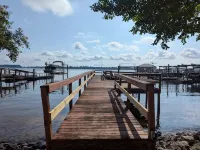 Peninsula Haven - Private Dock on Main Channel Lake Norman - 4-Sterne