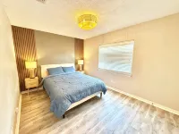 Charming 3-bedroom house in delightful Lewisville with AC, WiFi - Homestays