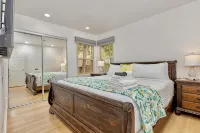 Lazy Lemon; Walk to Koka Booth; Near Wake Med Cary; Well Appointed; Central - Homestays