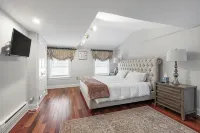 Spacious 6Br En Suite Rittenhouse Home! Sleeps 14! - Holiday bungalows