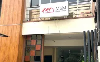 M o M Guest House - Pensions