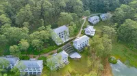 HAVEN IN THE PINES - parking