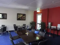 Sun Palms Motel - 3-Star