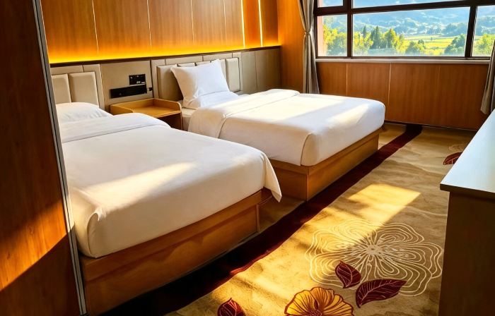 Lingshan Hotel