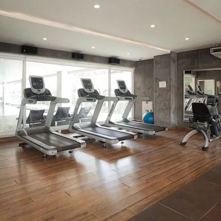 Casa Reina Apartments Gulberg III (Apt 105)