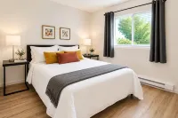 Full Kitchen - Cozy 2 Br with King Bed - Hospital & Hanford Super Close. - 3 ดาว