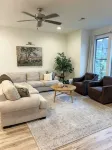 Back To College! 3 Bed Rooms 2.5 Bathroom- College Street near 280