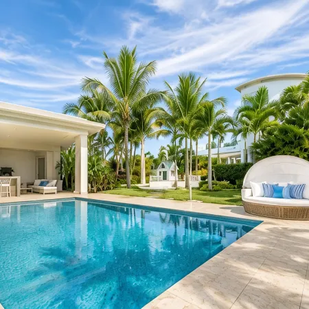 Luxury Private Villa in Cocotal, Pool Golf, Events, Beach Club Access