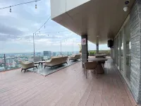 Good Homey Studio Apartment at Warhol (W/R) Residences By Travelio - Holiday Apartments
